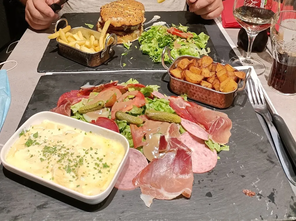 Menu_Restaurant & Pizzeria | Au Point D'Interro_Vandœuvre-lès-Nancy_image_9