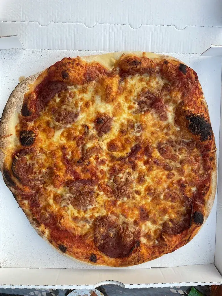 Menu_Pizza Royale_Hilsenheim_image_3