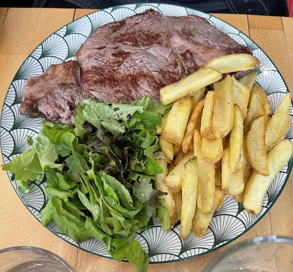 Philippe_Restaurant Goût'T_Vourles_review