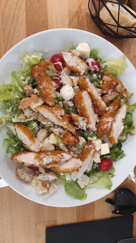 Tatiana MF_Restaurant Goût'T_Vourles_review