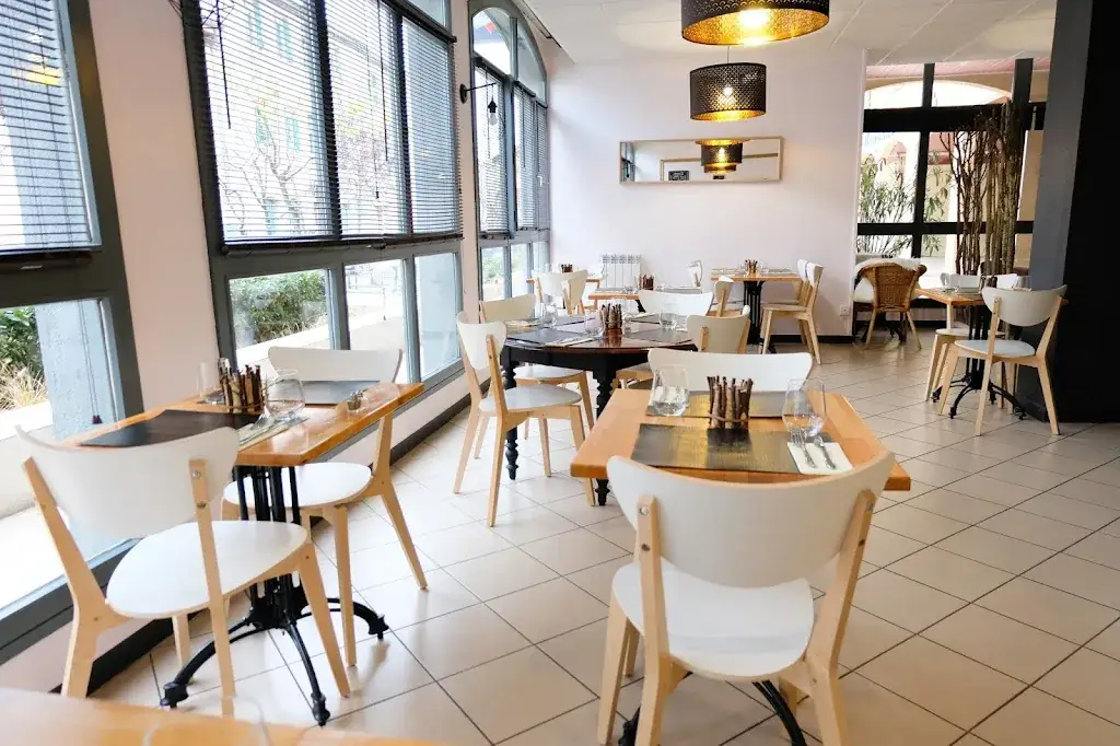 Restaurant Goût'T_Vourles_slider_image_3