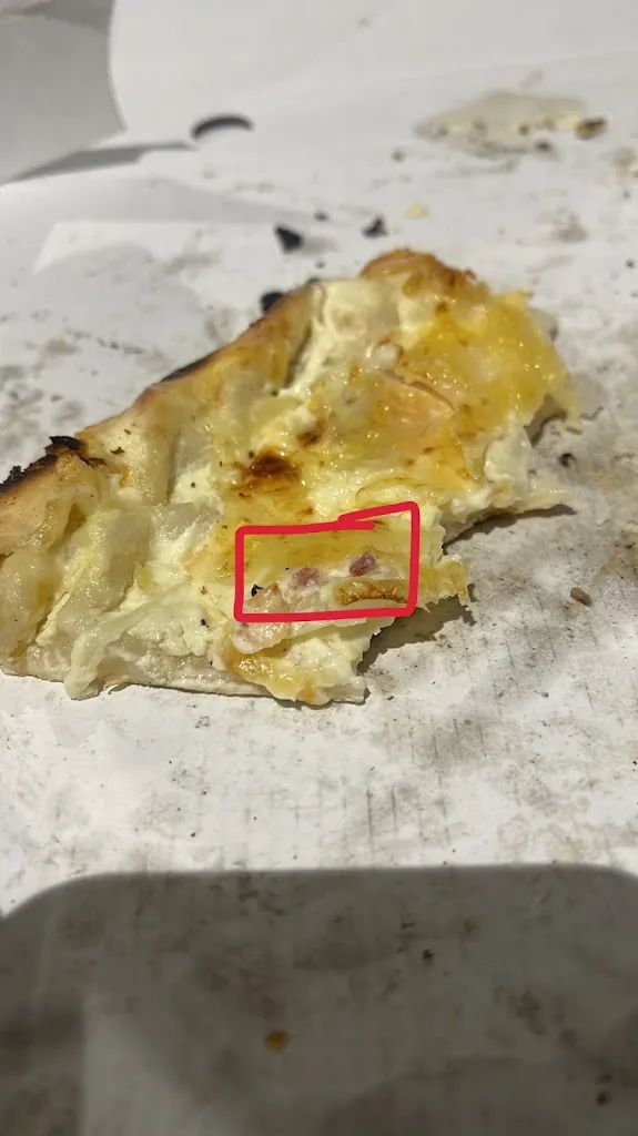 coline varinot_Star Pizza_Hundling_review