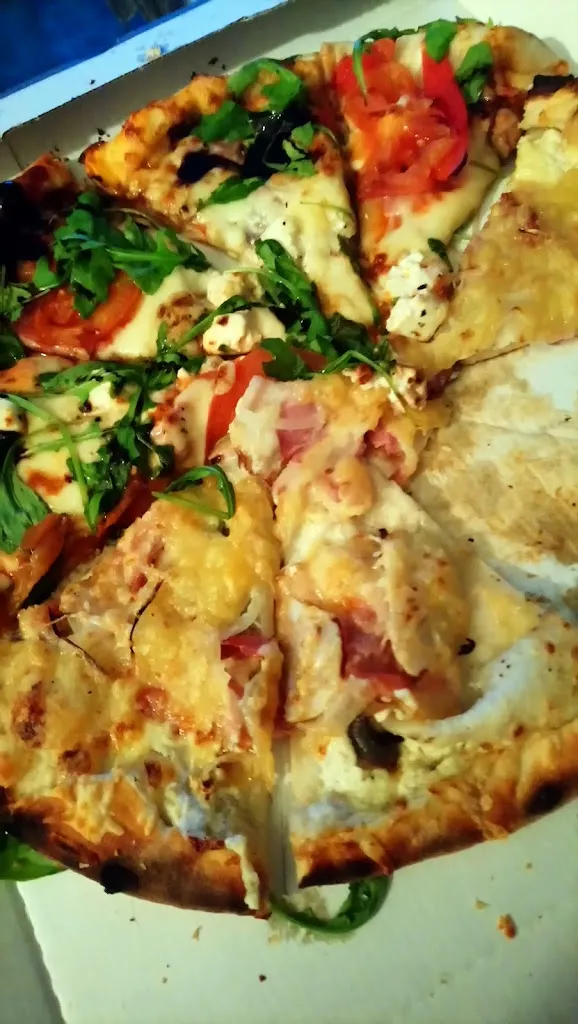 Star Pizza_Hundling_slider_image_3