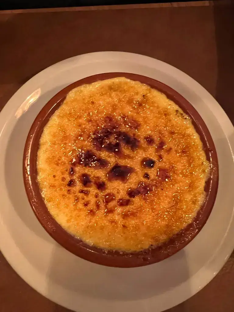 seyyed saeed_Aux deux lions houssen_Houssen_review