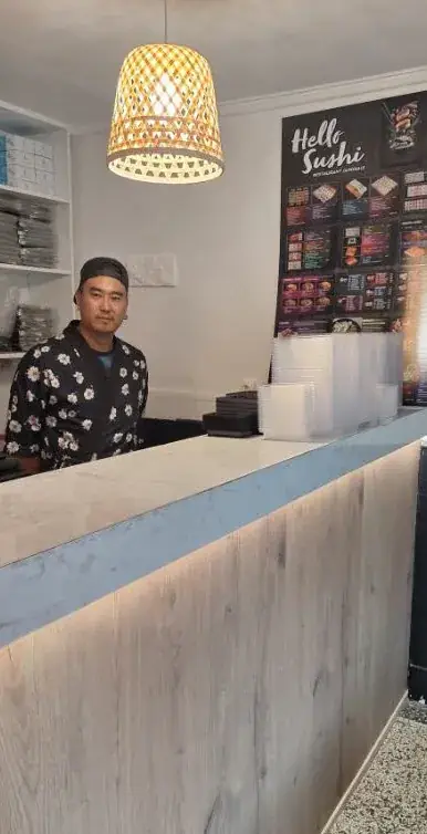 Jean-Sébastien ZIMMER_HELLO SUSHI_Herserange_review