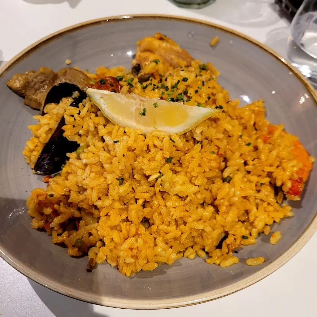 Priscilia Delamoir_Cap Ouest_Charbonnières-les-Bains_recensione