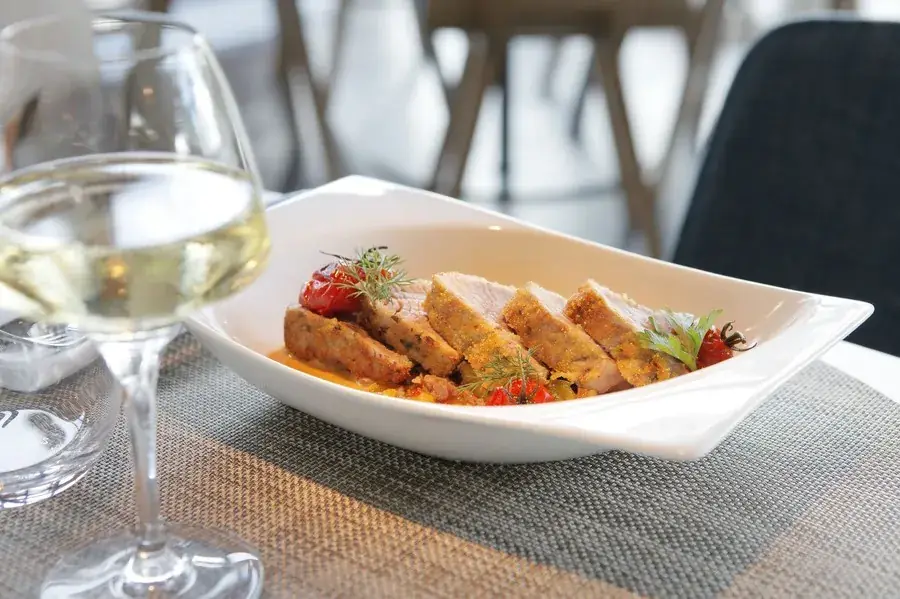 Cap Ouest_Charbonnières-les-Bains_slider_image_3