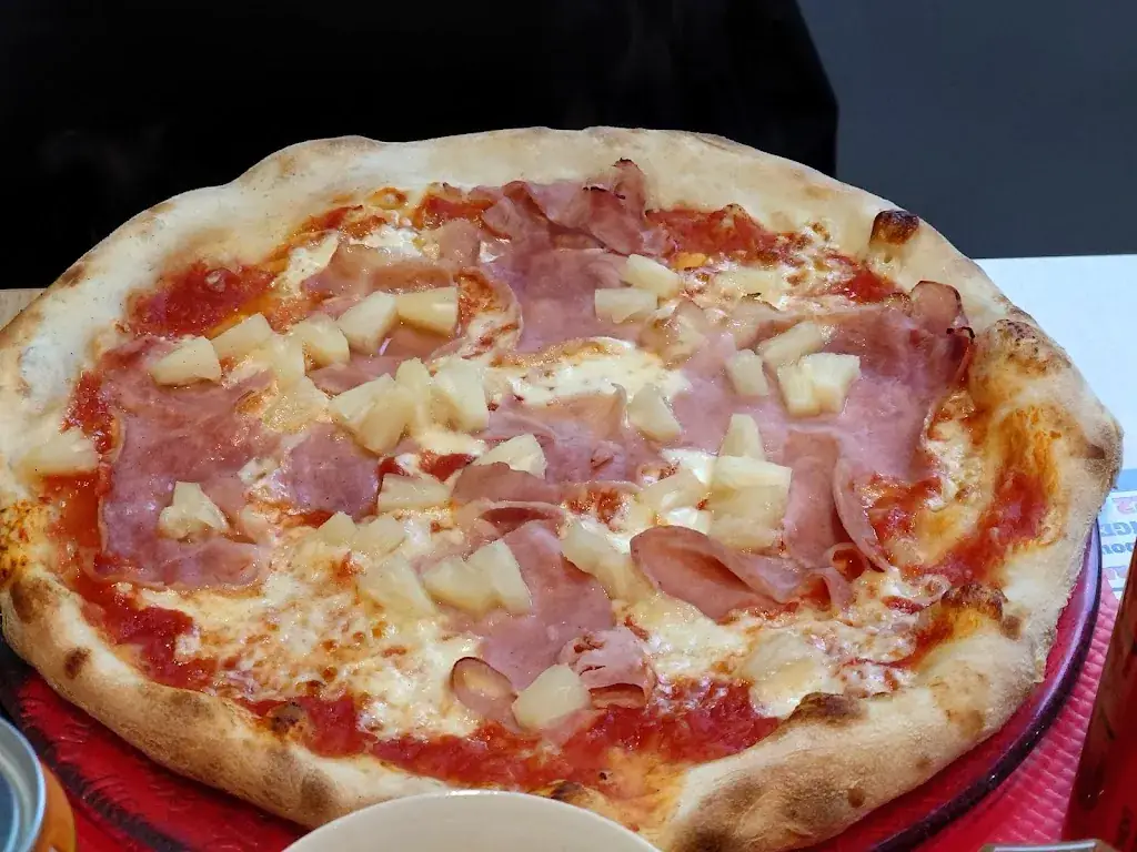 John Schoonbaert_Pizzeria Bel Mondo Herserange_Herserange_review