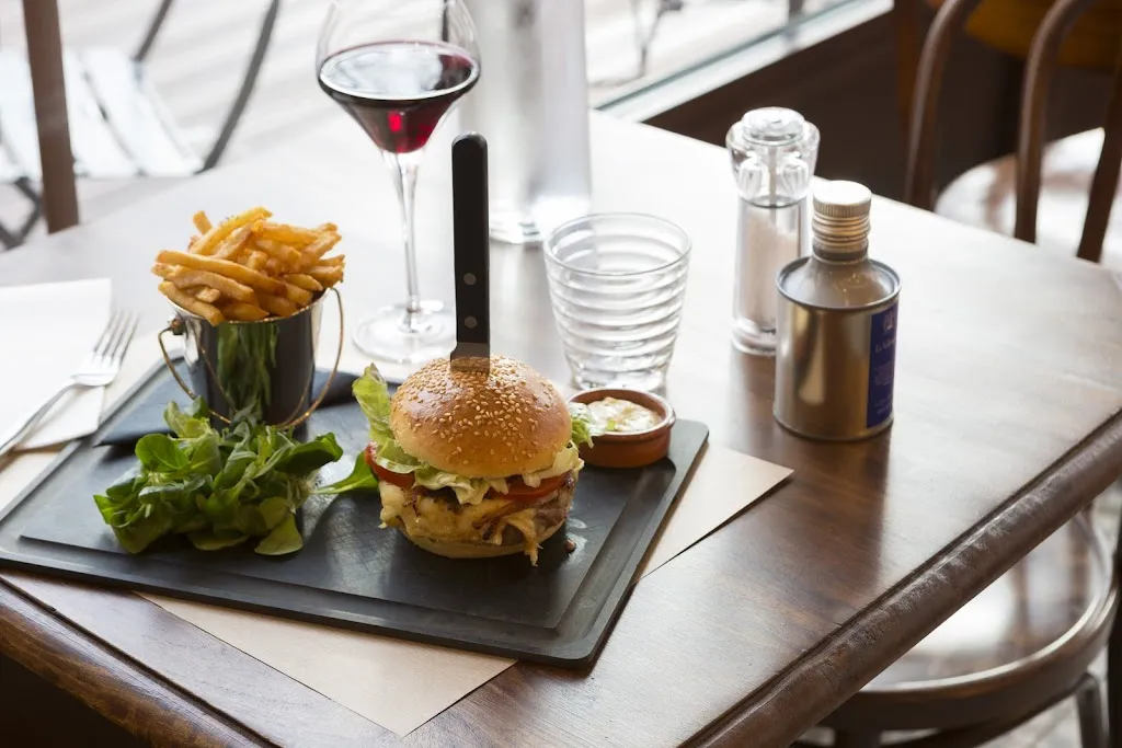 Café-Restaurant Le Beaulieu_Charbonnières-les-Bains_slider_image_2