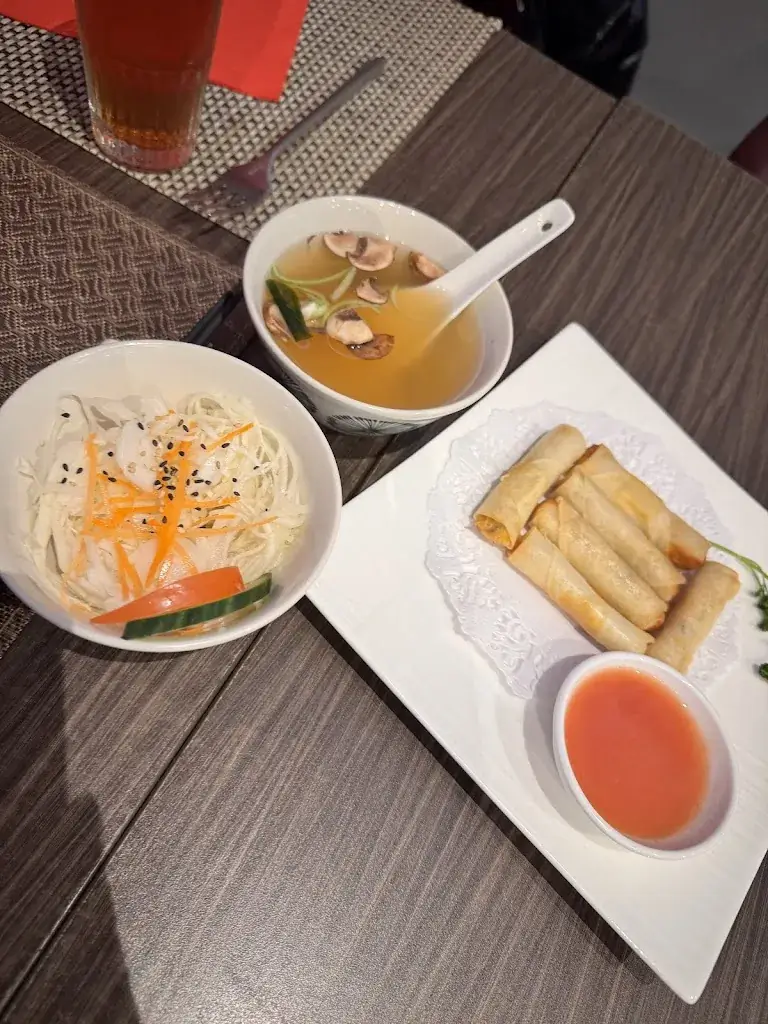 Linda Paramikun_SenSushi_Huningue_review