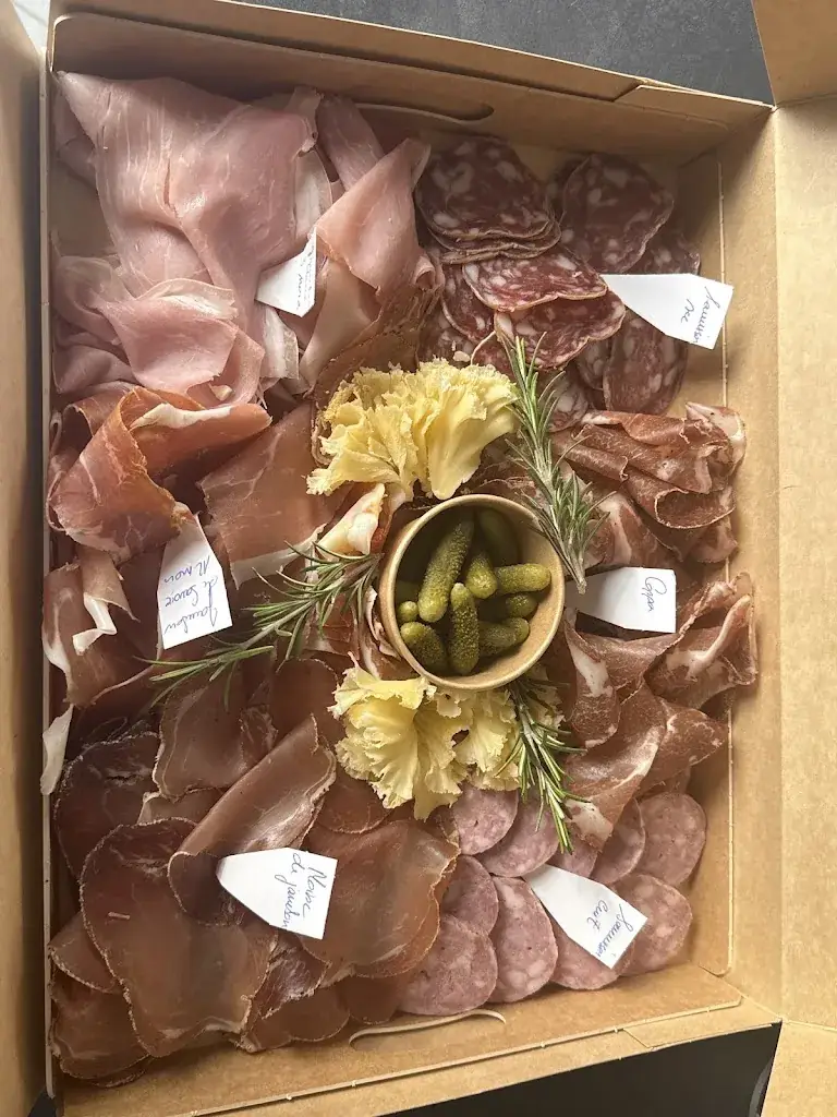 Audrey Kodjabachian_Maison Lili_Charbonnières-les-Bains_review