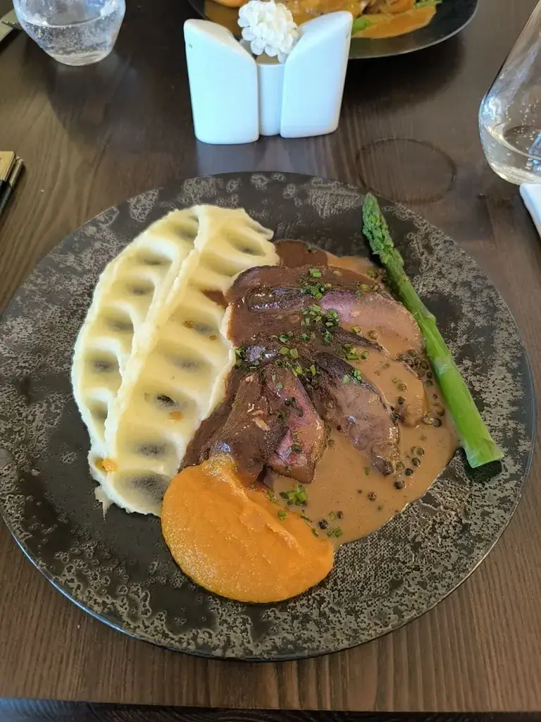 Joshua Mall_Restaurant La Belle Epoque_Homécourt_review