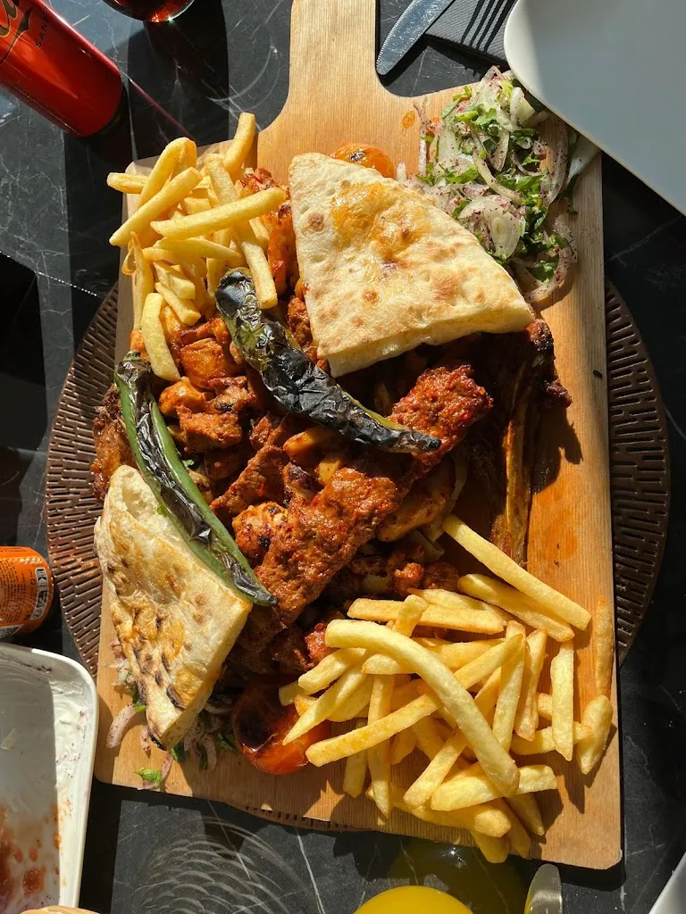 RESTAURANT ARAS_Horbourg-Wihr_slider_image_3