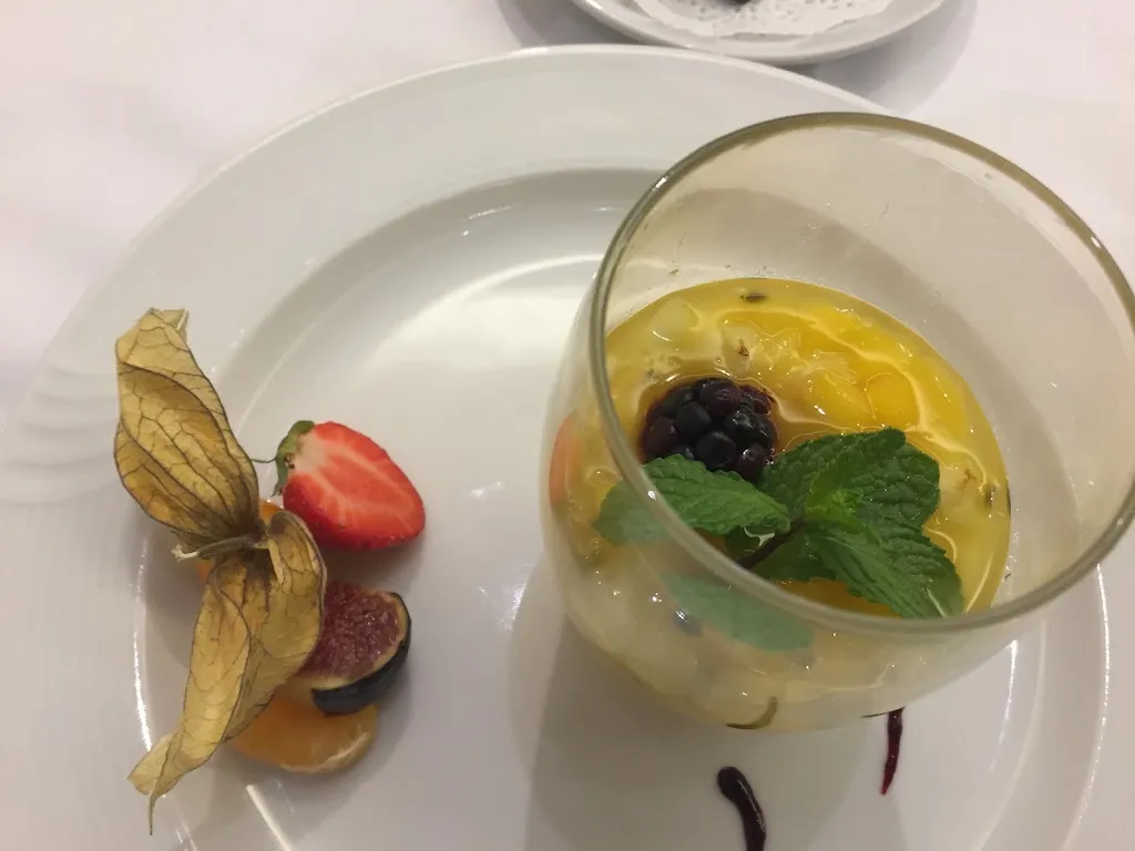 Guntram Kueper_Restaurant 