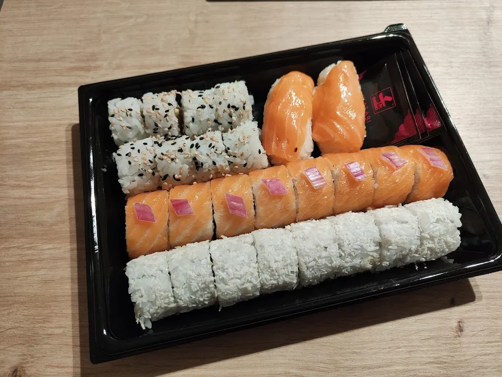 Antonin_LE PETIT SUSHI JAPONAIS_Hettange-Grande_review