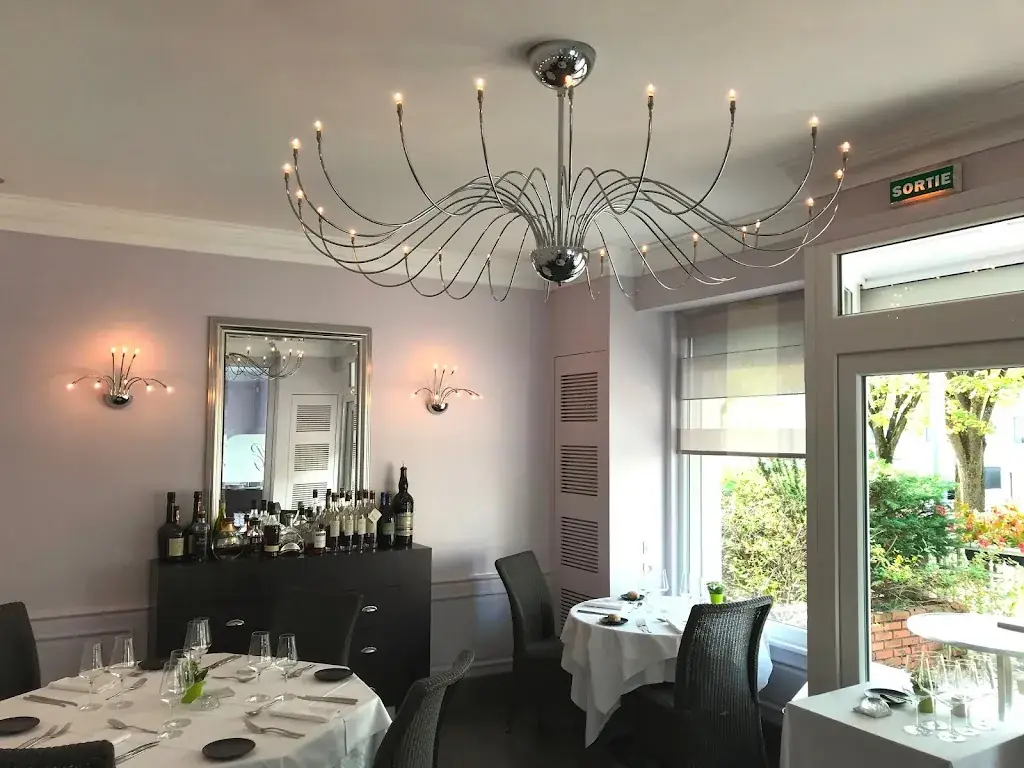 Aux Poulbots Gourmets restaurant in Thionville