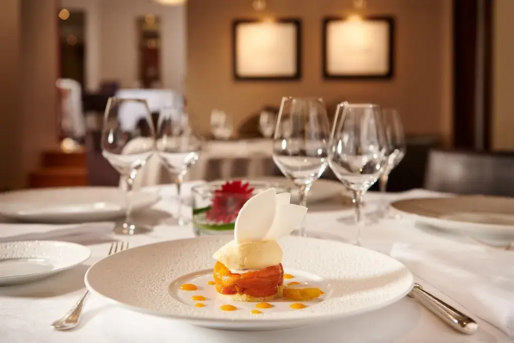 Restaurant Guy Lassausaie Restaurant in Chasselay