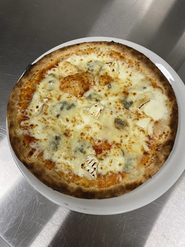 LA PIZZ PIENNES_Piennes_slider_image_3