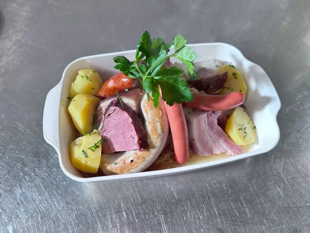 Le Caveau du vieux château_Hochfelden_slider_image_2