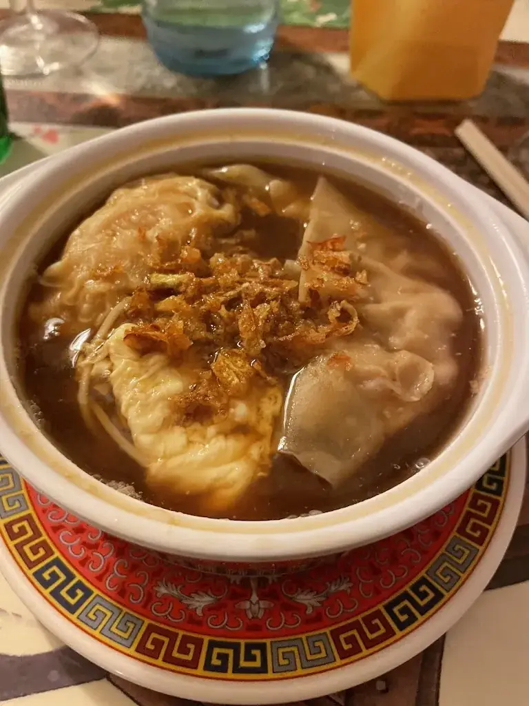 lapellec cindy_NAM-ANH_Hochfelden_review