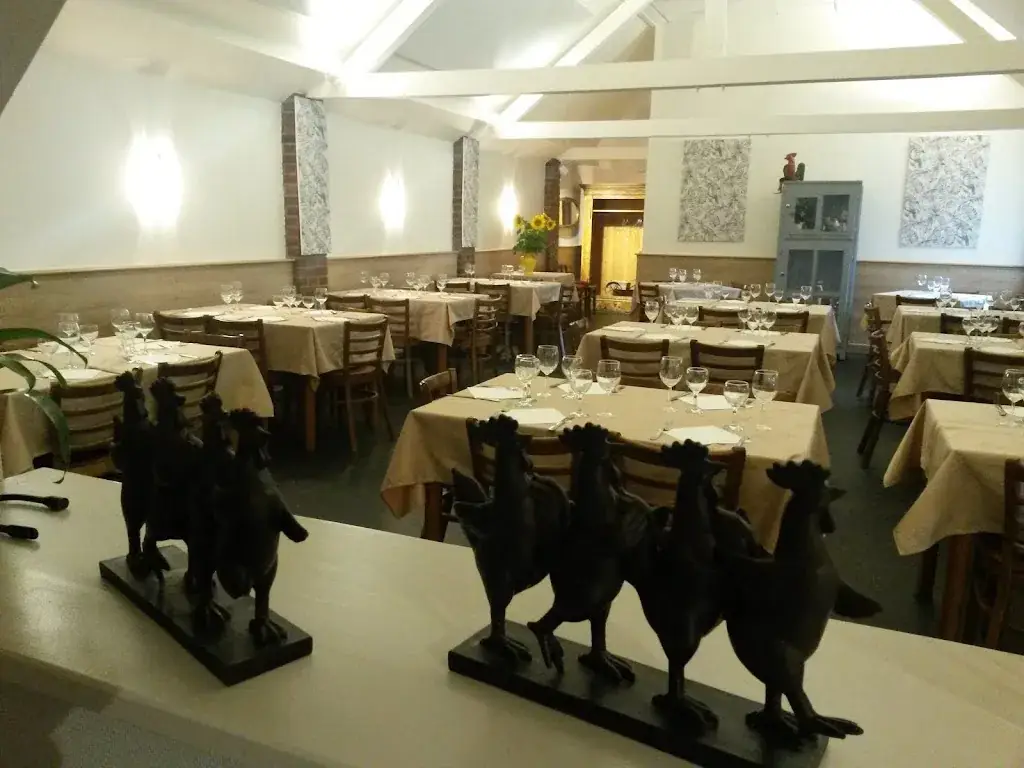 La Cour Des Oiseaux_Gougenheim_slider_image_3