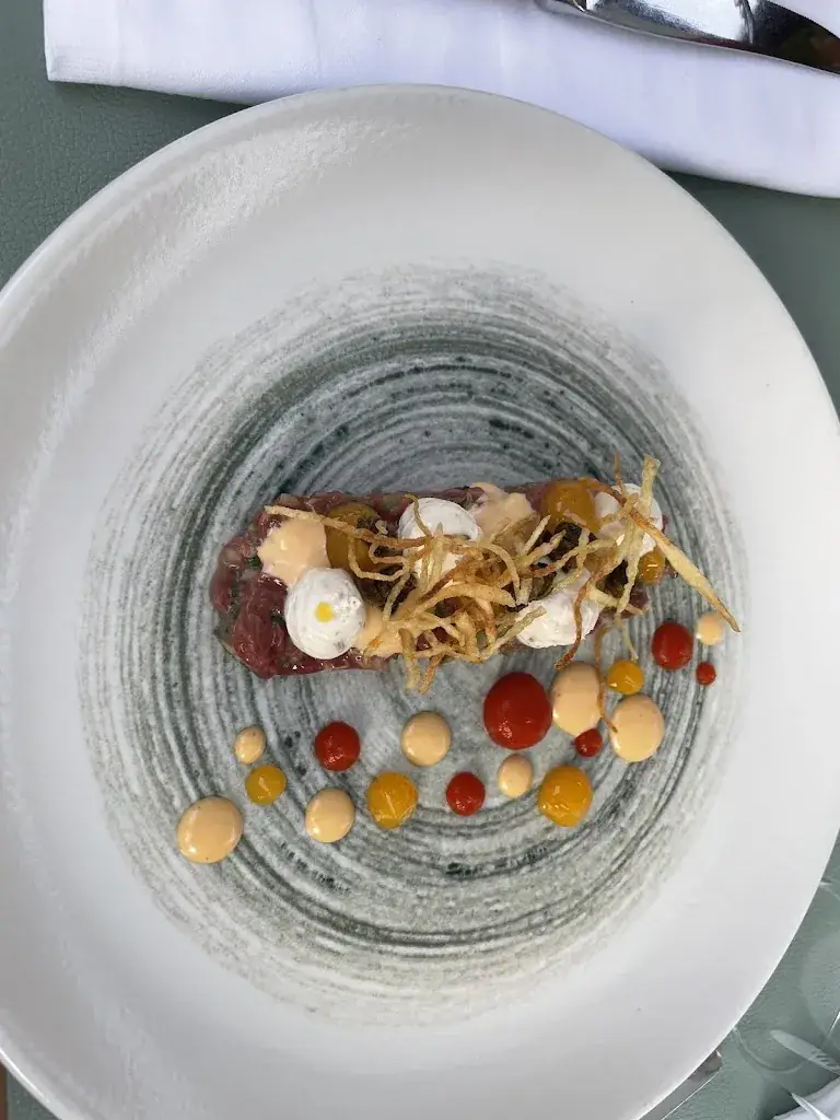 Nucu Stoica_Côté Vigne_Vignoble_review