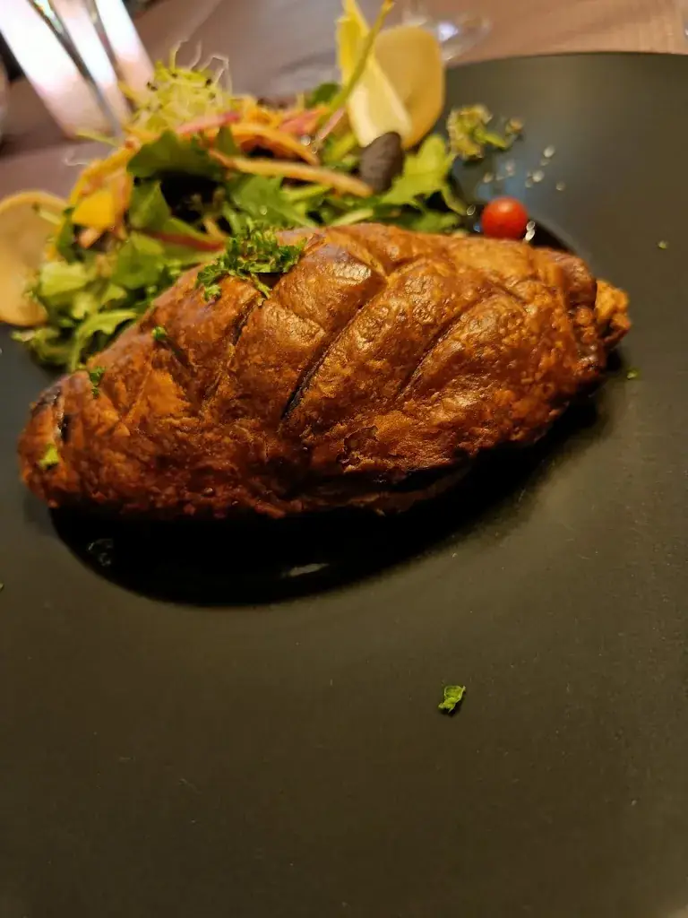 Blaak GriZZli_Le Relais du Fort_Veckring_review