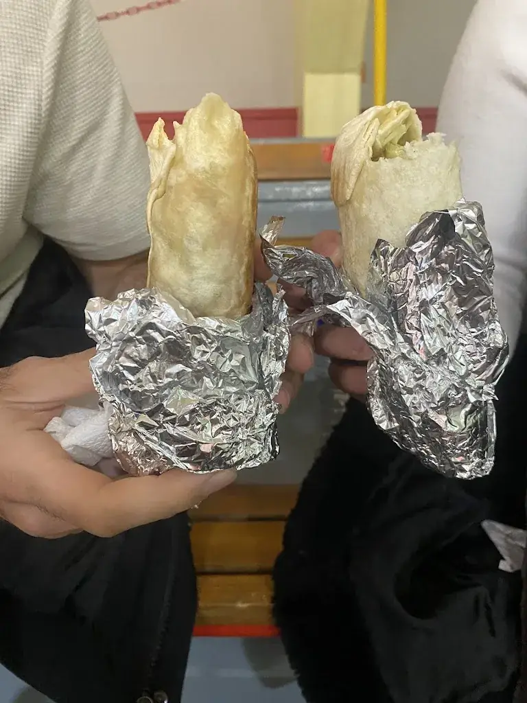 Florine Pagliarella_Snack Murat_Jœuf_review