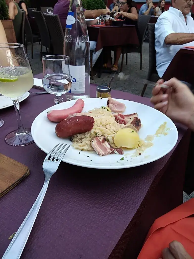 Menu_Restaurant La Cour des Chasseurs_Wantzenau_image_6