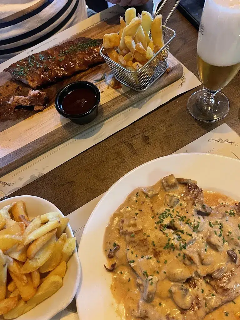 Ewout Schalkwijk_Restaurant La Cour des Chasseurs_Wantzenau_review