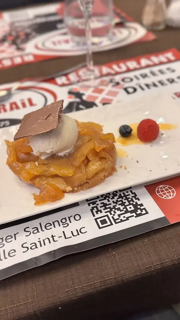 Menu_Restaurant Le Sarrail_Chapelle-Saint-Luc_image_6