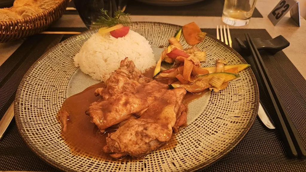 Restaurant MinhTâm_Charlieu_slider_image_2