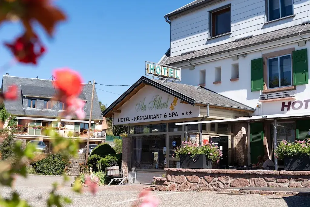 Hôtel Restaurant & Spa Au Tilleul - Colmar Labaroche Restaurant in Labaroche