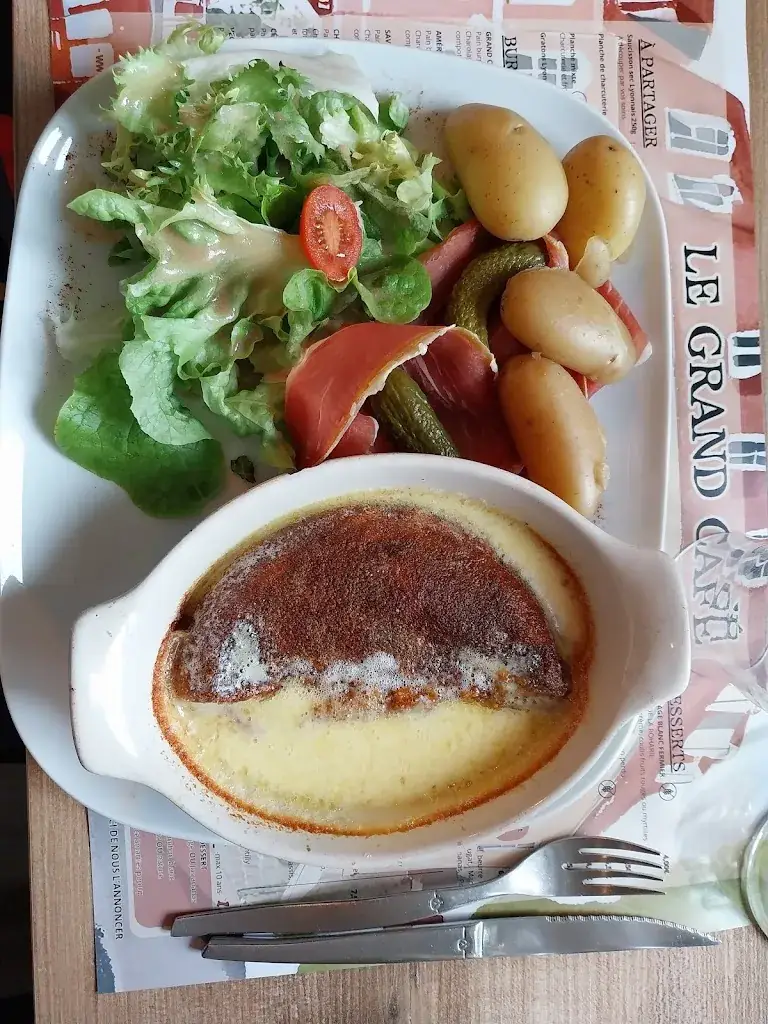 Anne-Sophie Baumgart_Le Grand Café_Charlieu_review