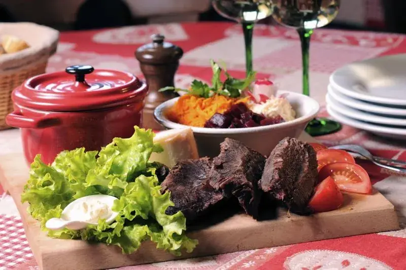 La Cocotte Rouge_Orbey_slider_image_2