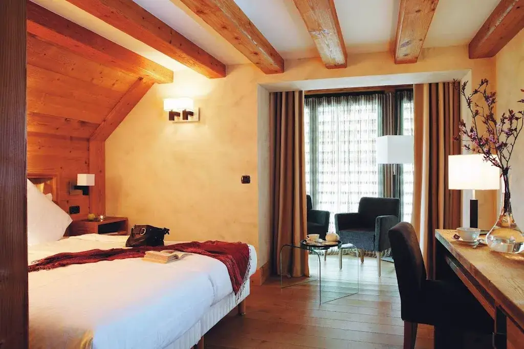 Hôtel-Restaurant Les Alisiers_Lapoutroie_slider_image_3