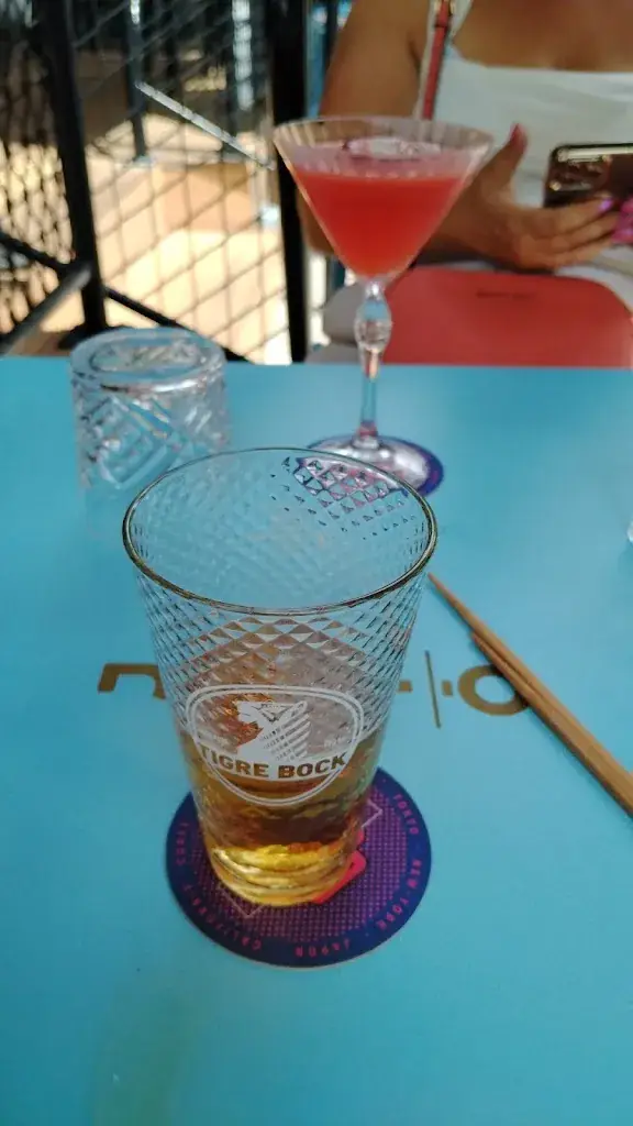 Chris Chris_Jōyō - Azian Pub_Kingersheim_review