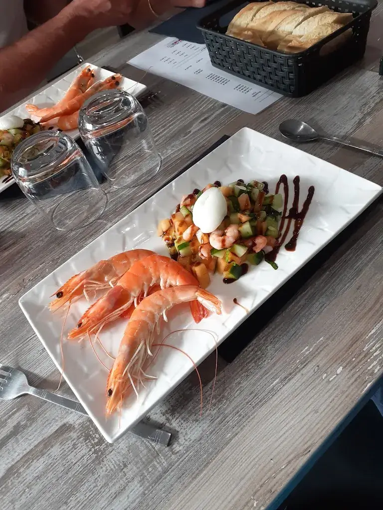 Matthieu Genicot_La Nouvelle Soyotte_Lay-Saint-Christophe_review