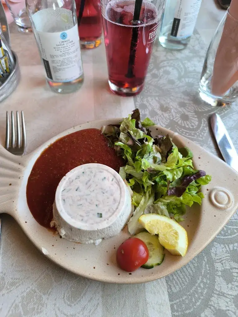 Guillaume_Restaurant O'Creux Gourmand (Hôtel de la Grande Cascade)_Tholy_review