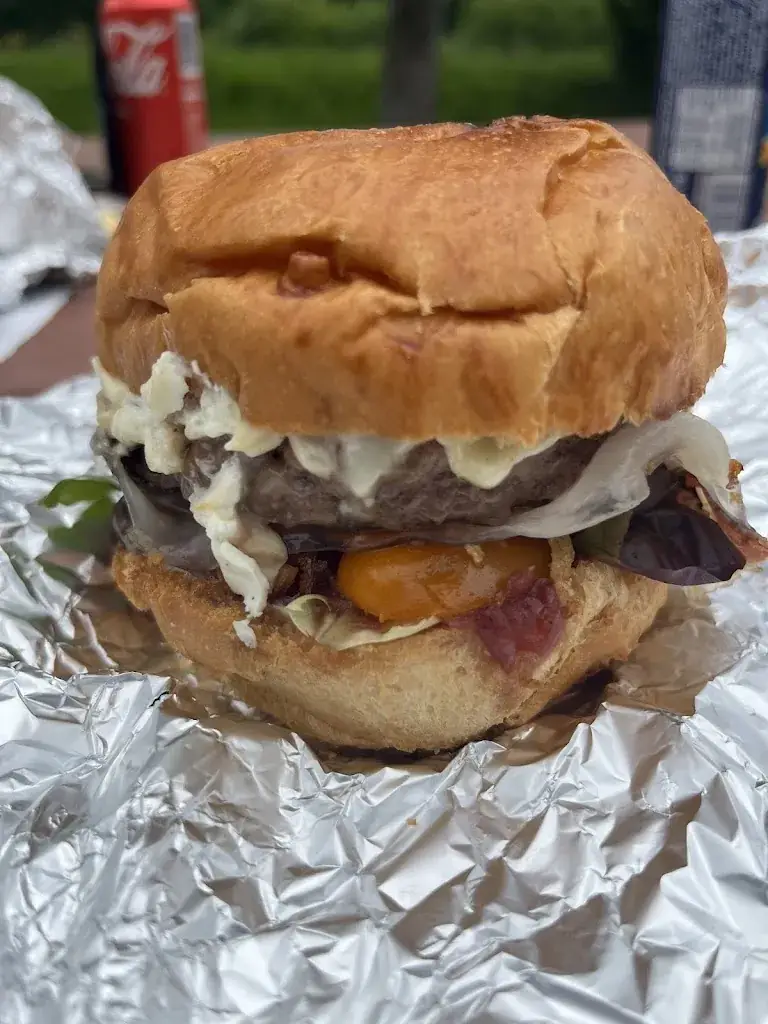 Menu_AU REVIENS Y_Tholy_image_7