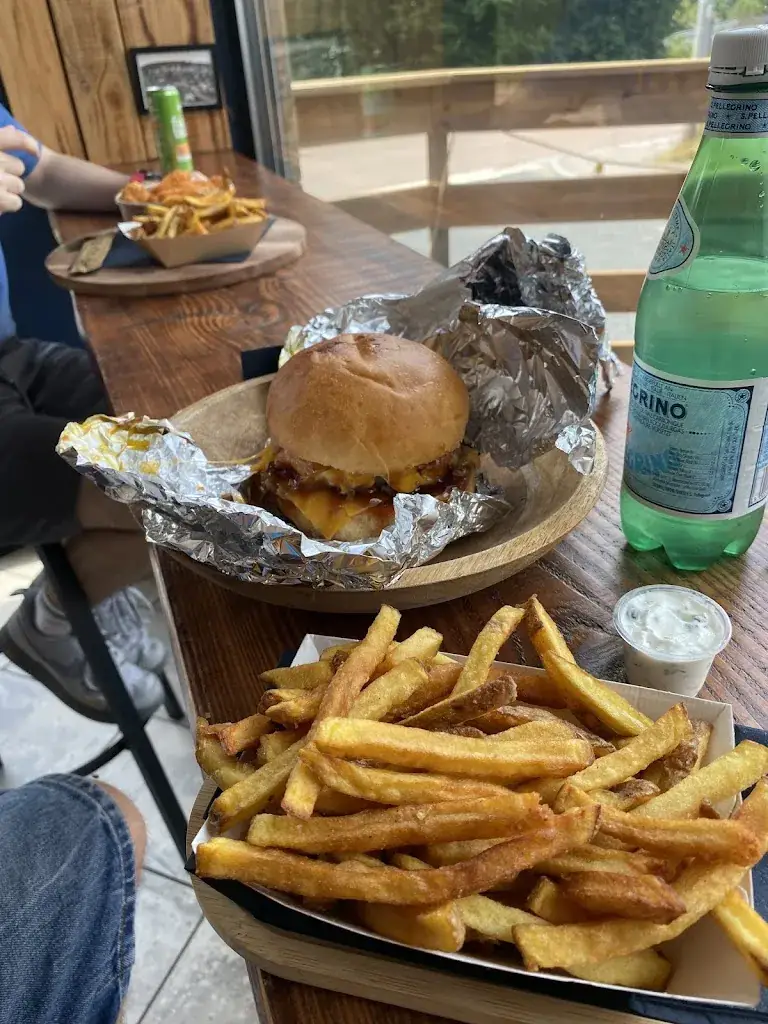 Tof_AU REVIENS Y_Tholy_review