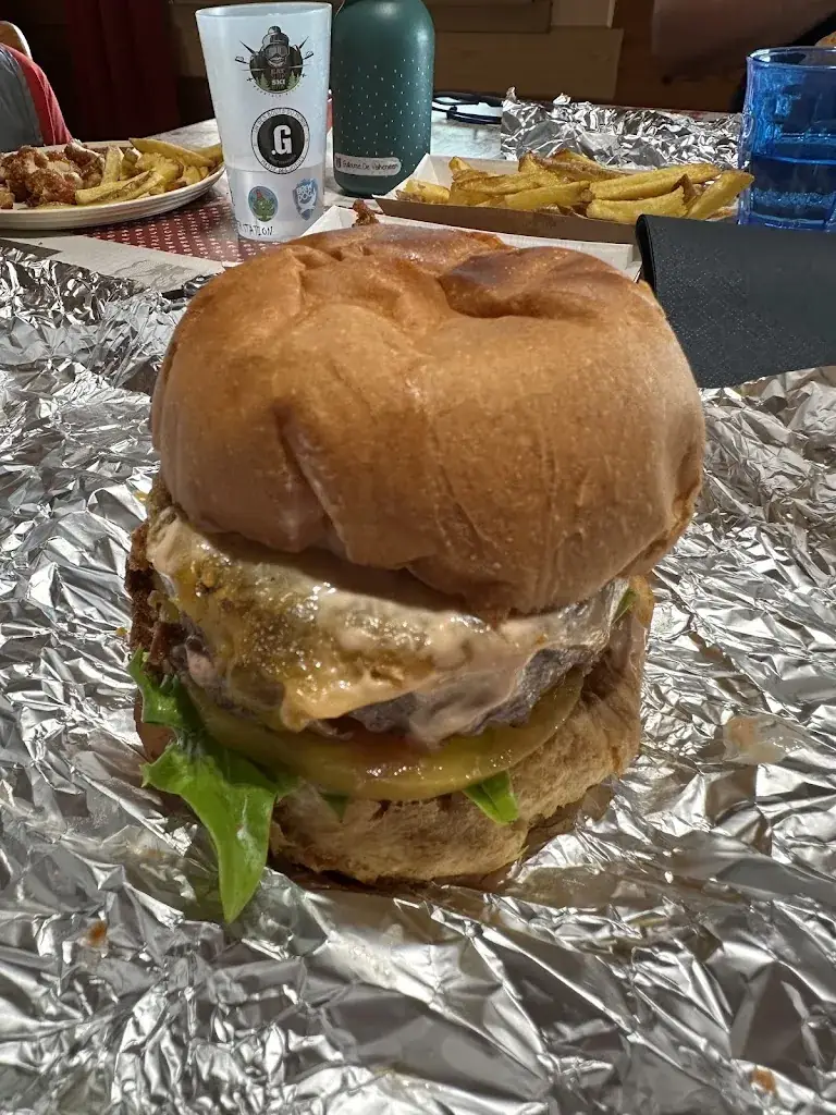 AU REVIENS Y_Tholy_slider_image_3