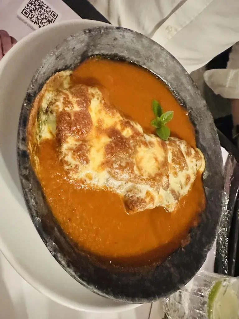 Jeferson Altenhofen Ortiz_Biergarten_Brazil_review