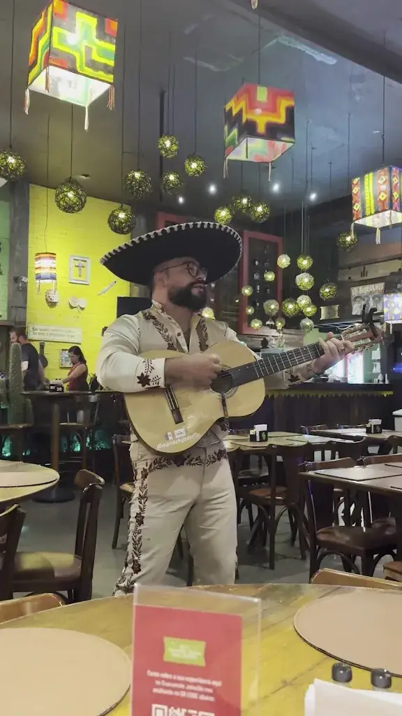 Guacamole_Brazil_slider_image_2