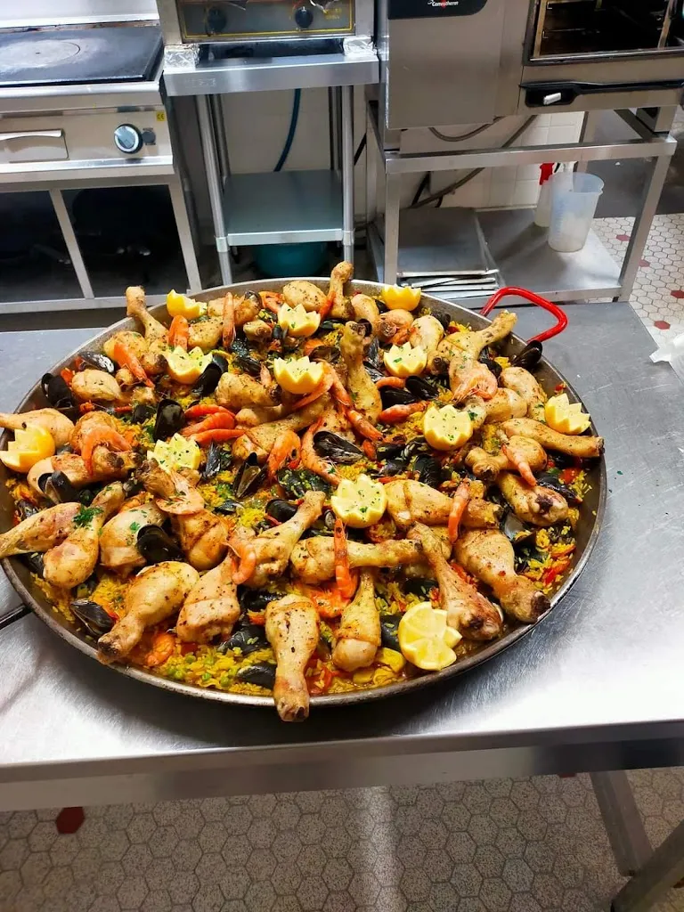 AUBERGE DU CHÂTEAU CAVEAU DU GAYCOEUR_Châteaugay_slider_image_3