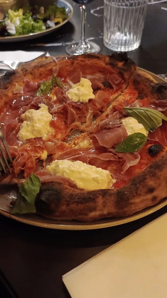 Graziella Joinville_Joinville-le-Pont_slider_image_2