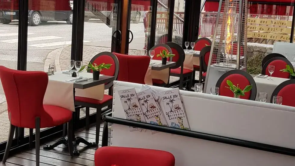 LA GRANDE BRASSERIE SALLE 14 depuis 1990 Joinville restaurant in Joinville