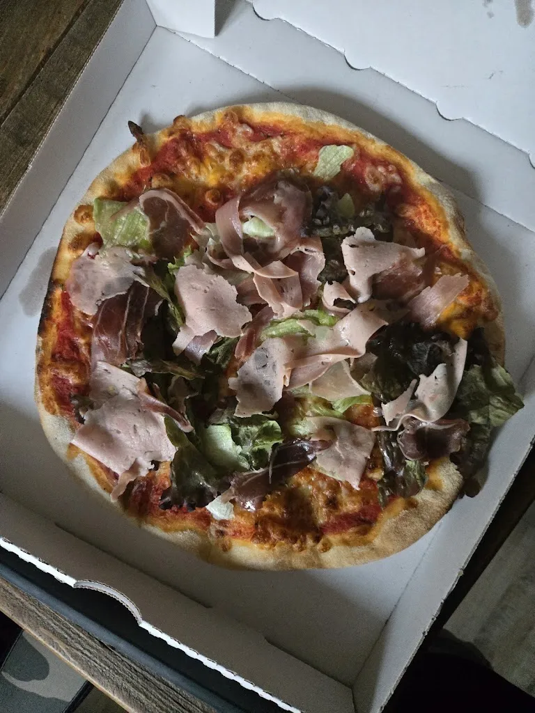 Pizzeria Le Vesuvio Joinville_Joinville_slider_image_2