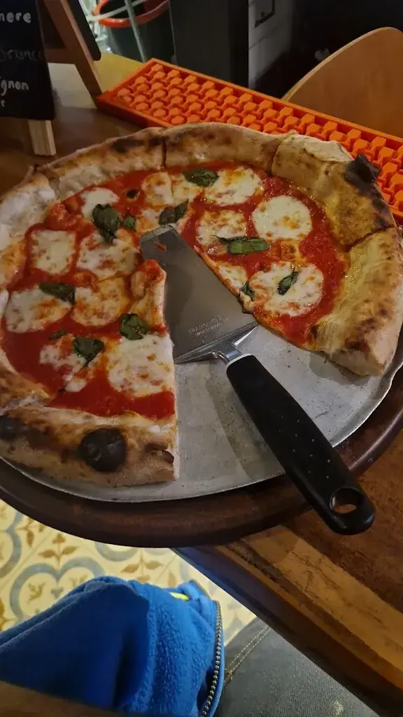 Alessandro d' ascanio_Vostro Ristorante_Brazil_review