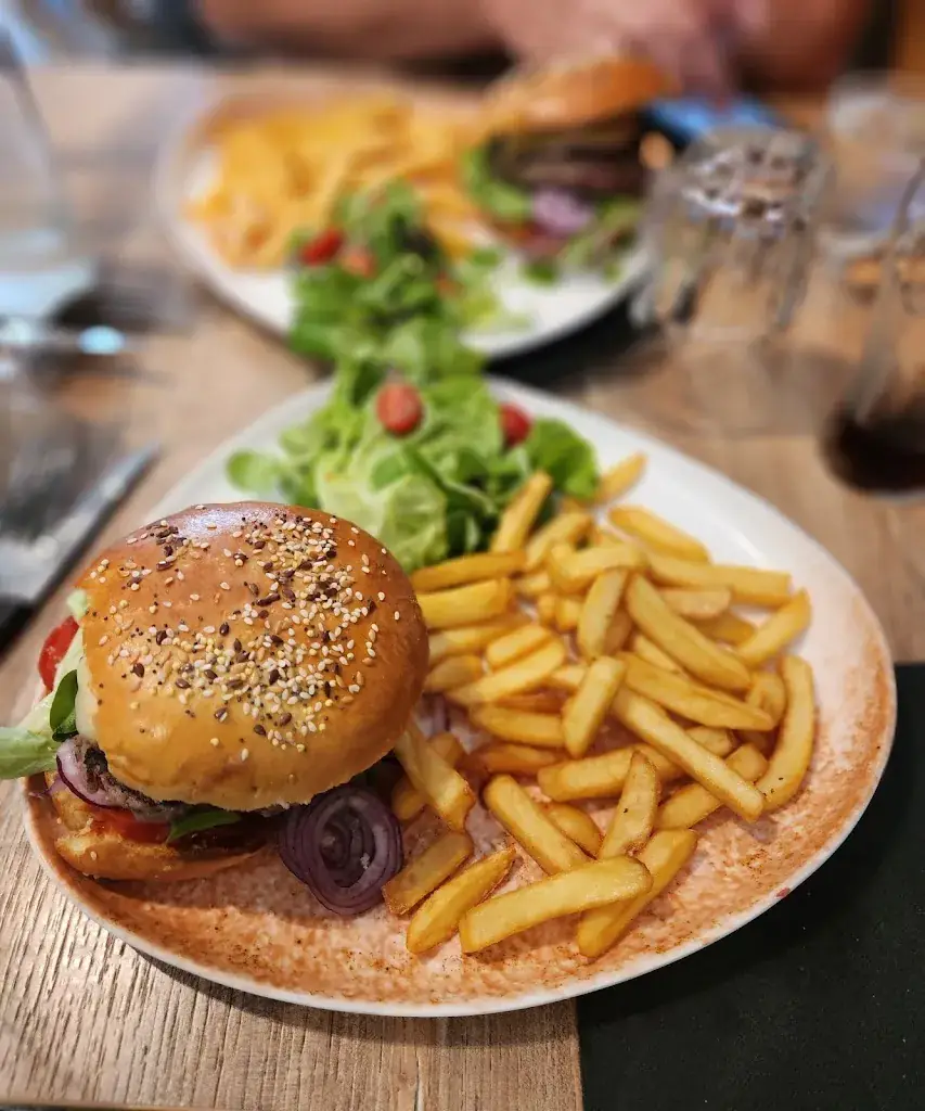 Restaurant Pizzeria Le Grand Pont_Joinville_slider_image_3